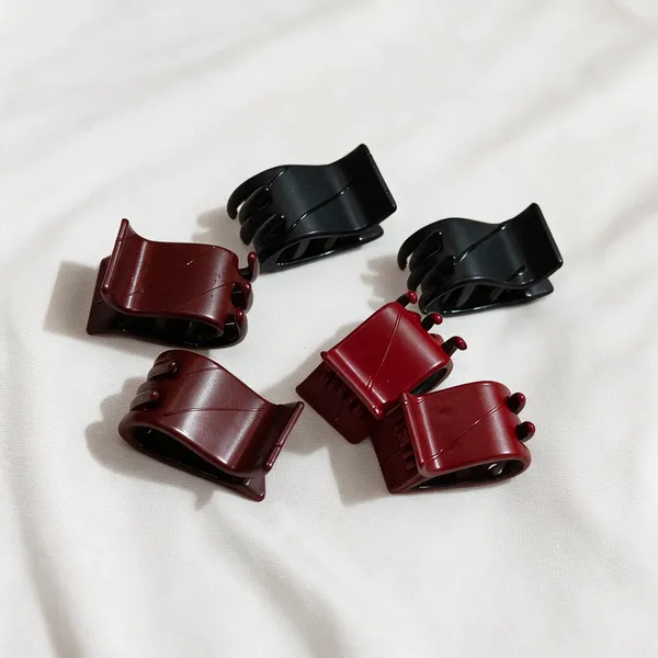 Red_And_Black_Claw_Hair_Clips_Set_Pack_Of_3