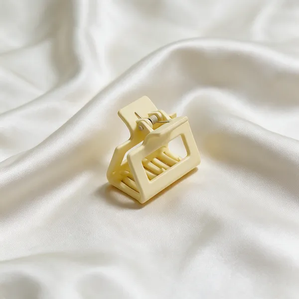 Yellow_Claw_Hair_Clip_Pack_Of_11