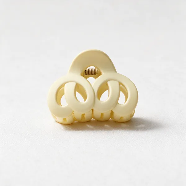 Cream_Plastic_Claw_Hair_Clips_Set_Pack_Of_9