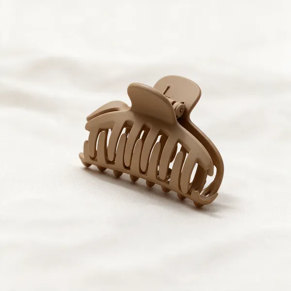 Brown_Hair_Claw_Clip_for_Women_Pack_Of_4