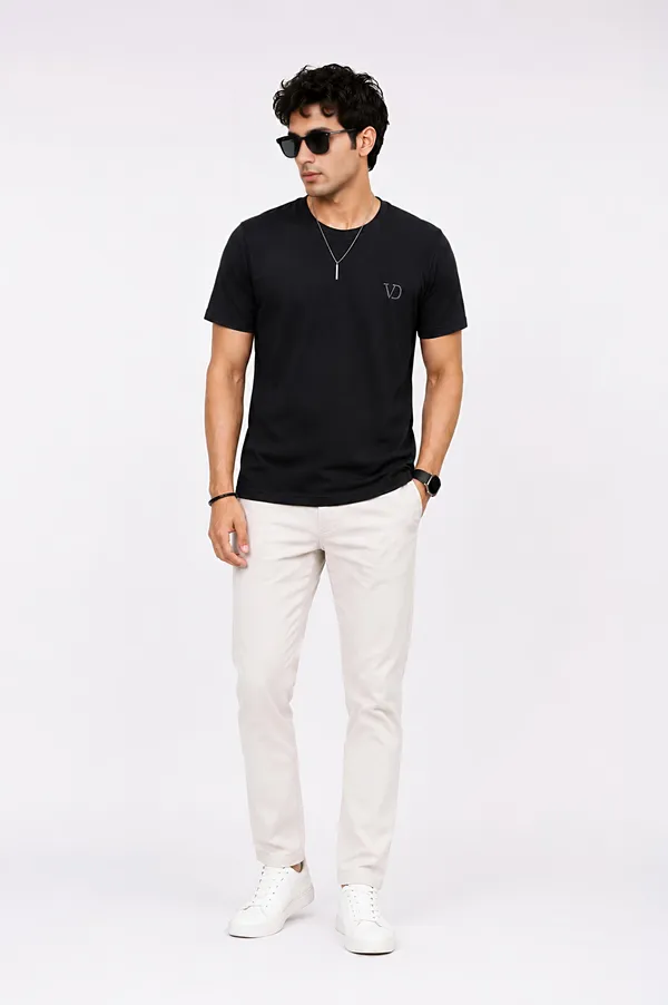 Mens_Round_Neck_T-Shirt_With_Vd_Embroidery