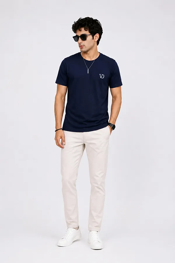 Mens_Round_Neck_T-Shirt_With_Vd_Embroidery