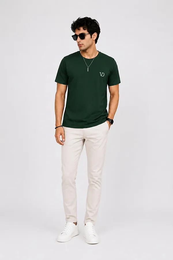 Mens_Round_Neck_T-Shirt_With_Vd_Embroidery