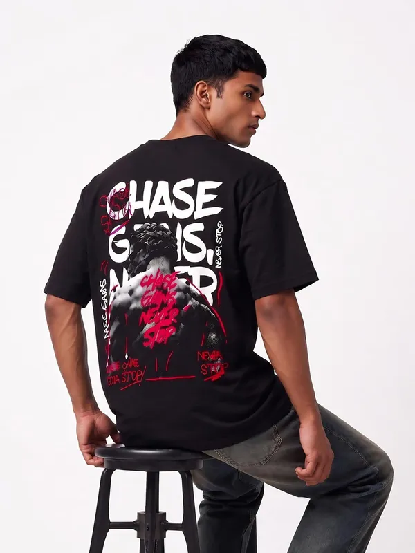 Black_Cotton_Oversized_Graphic_T-Shirt_For_Men