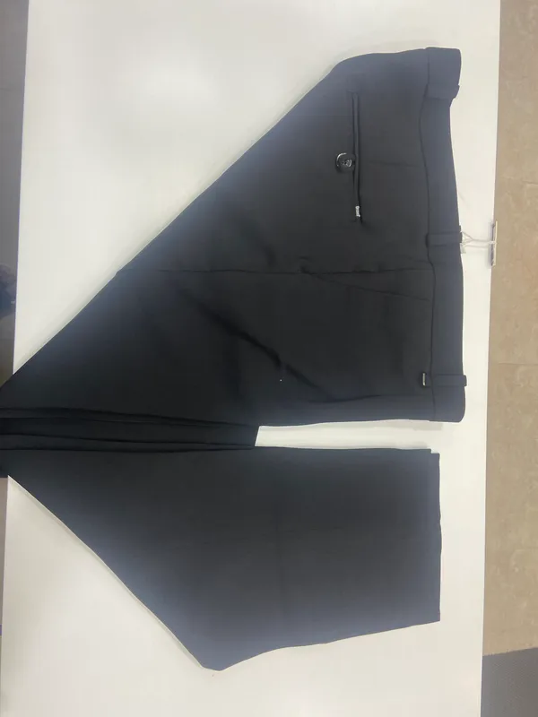 Black_Cotton_Slim_Fit_Formal_Trousers_For_Men