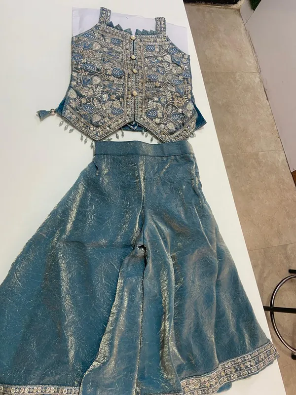 GIRL_ETHNIC_WEAR