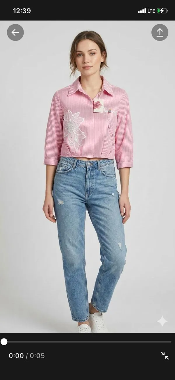 GIRL_STYLISH_SHIRT