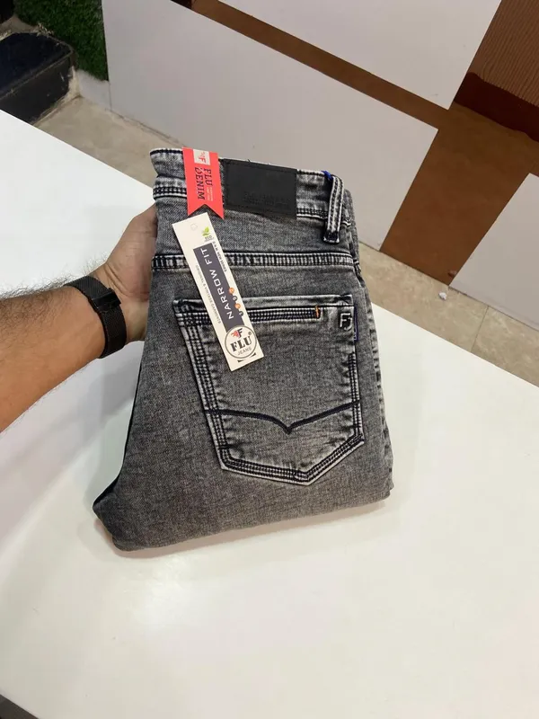 men_jeans_narrow_fit