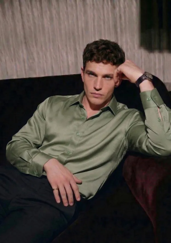 Raphael_Silk_Linen_Shirt_Im_Here_Sage