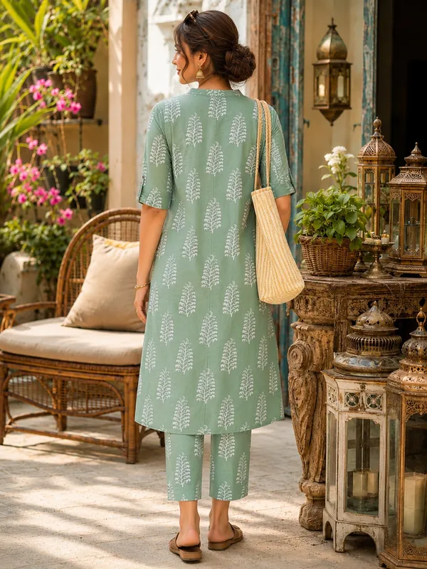 Sage_Green_Printed_Cotton_Kurta_Set