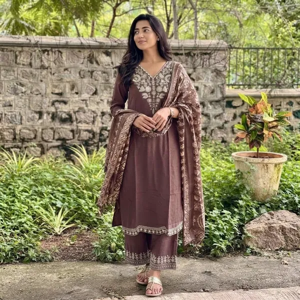 Brown_Cotton_Straight_Kurta_Set_With_Palazzo_For_Women