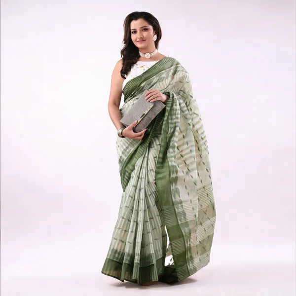 Green_White_Cotton_Handloom_Bengal_Tant_Saree_For_Women