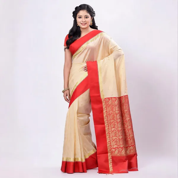 Red_Off_White_Cotton_Blend_Jamdani_Garad_Saree_With_Blouse_For_Women