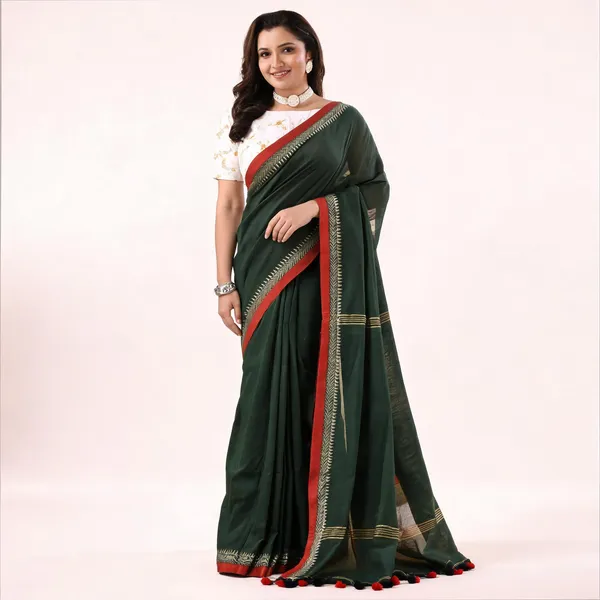 Deep_Green_Cotton_Handloom_Woven_Saree_For_Women