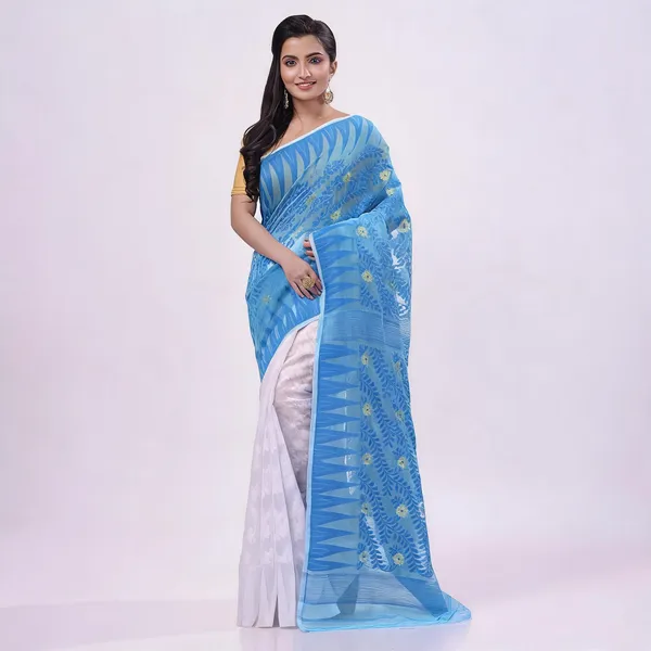 Sky_Blue_White_Cotton_Dhakai_Jamdani_Handloom_Floral_Saree_For_Women