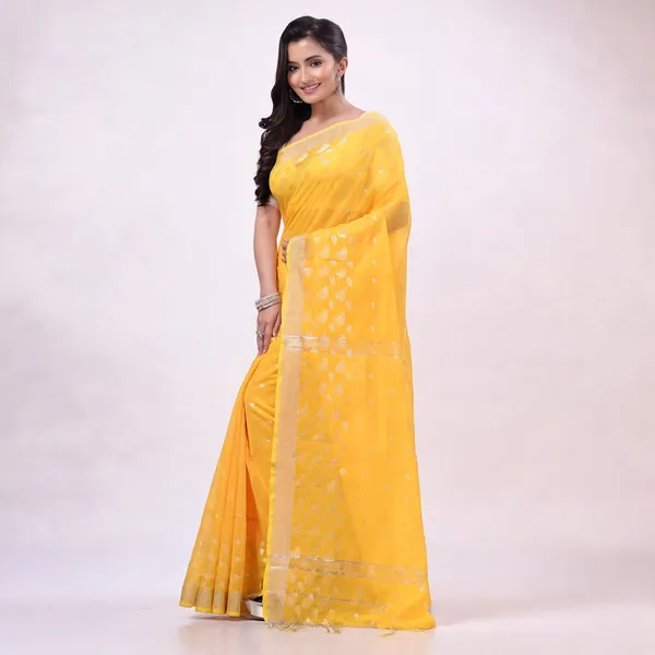 Yellow_Cotton_Blend_Traditional_Floral_Handloom_Saree_With_Blouse_For_Women