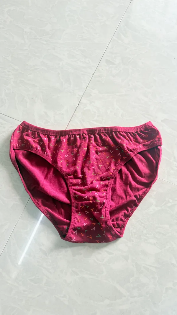 Pink_Printed_Briefs_for_Men