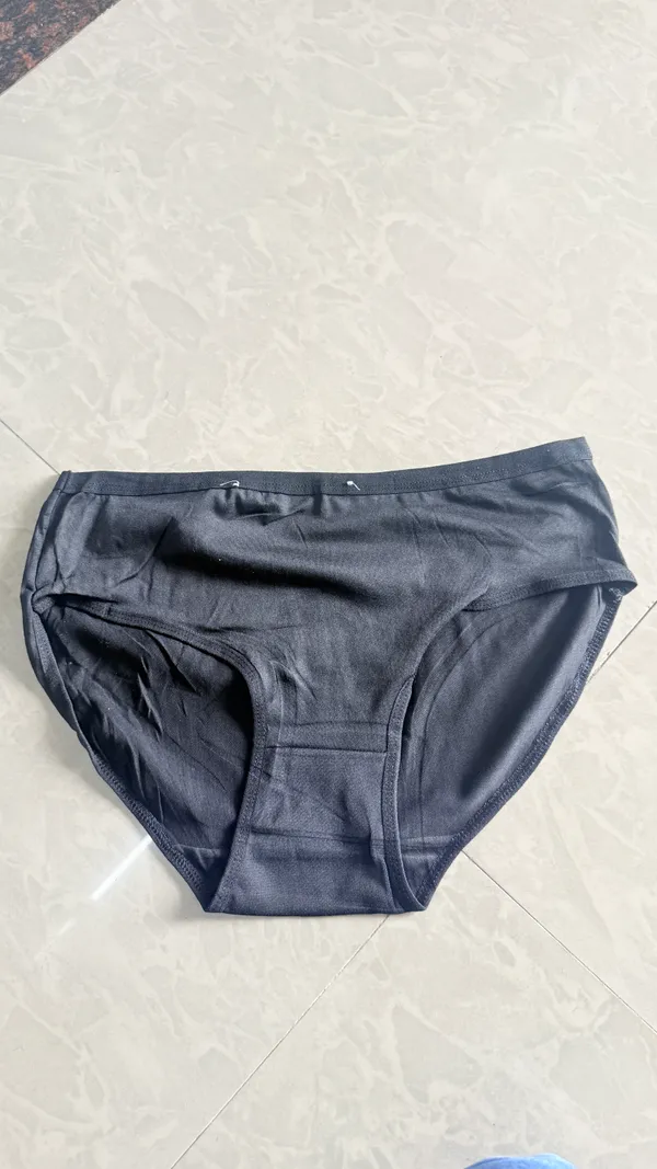 Black_Brief_Underwear_for_Men