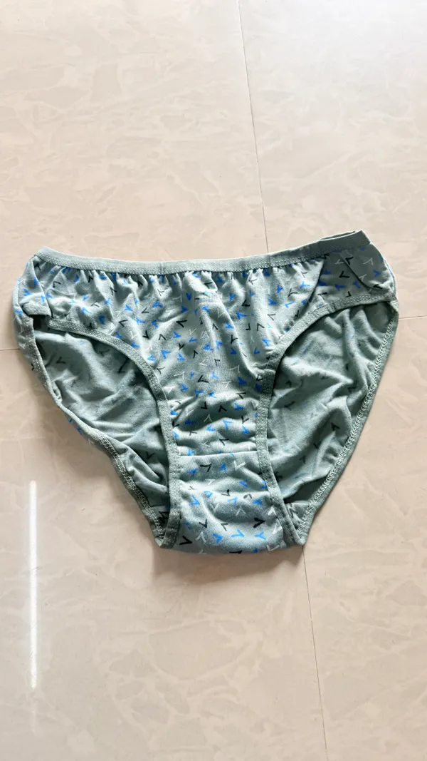 Grey_Printed_Briefs_for_Men