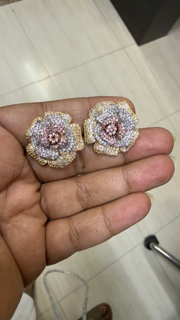 Gold-Tone_Floral_Stone_Stud_Earrings_For_Women