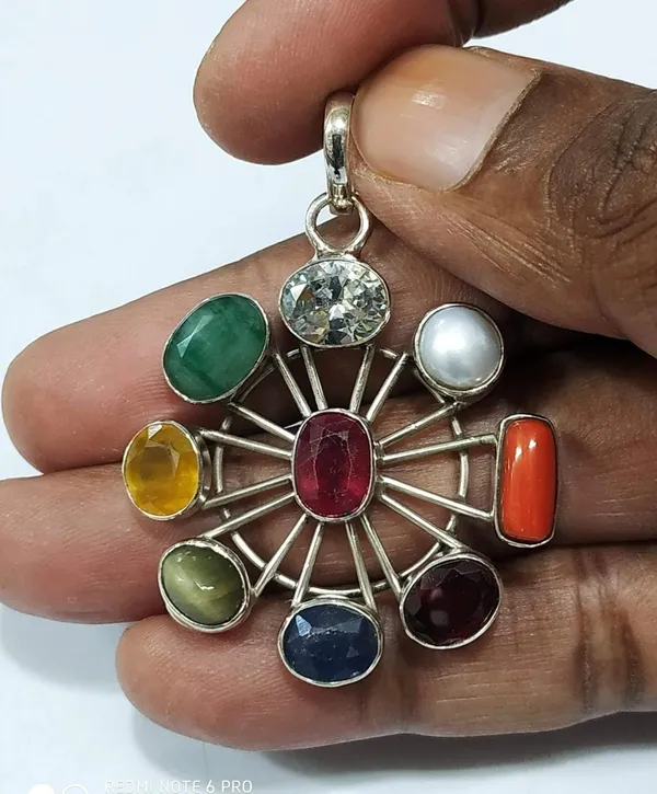 Multicolor_Navratna_Natural_Gemstone_For_Adults_50_Ratti