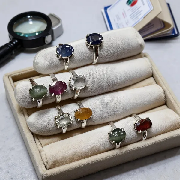 Multicolor_Mixed_Natural_Gemstone_For_Adults_7.25_Ratti
