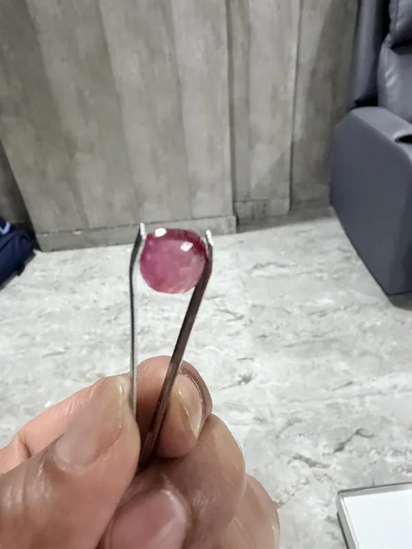 Red_Ruby_Natural_Gemstone_For_Adults_7.25_Ratti