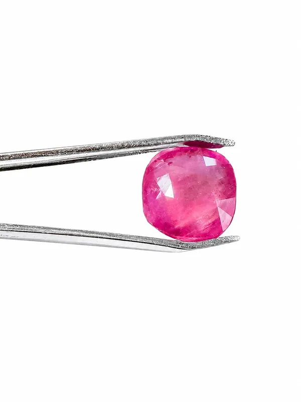 Red_Ruby_Natural_Gemstone_For_Adults_7.25_Ratti