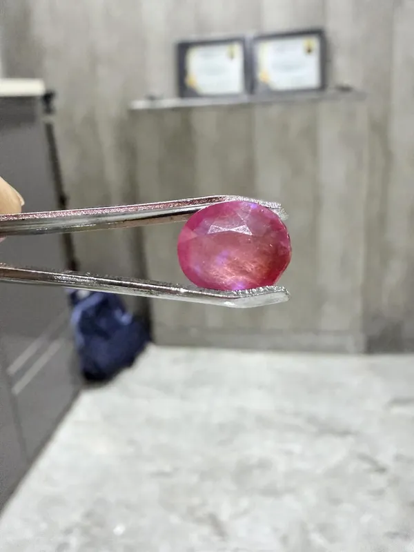 Red_Ruby_Natural_Gemstone_For_Adults_7.25_Ratti
