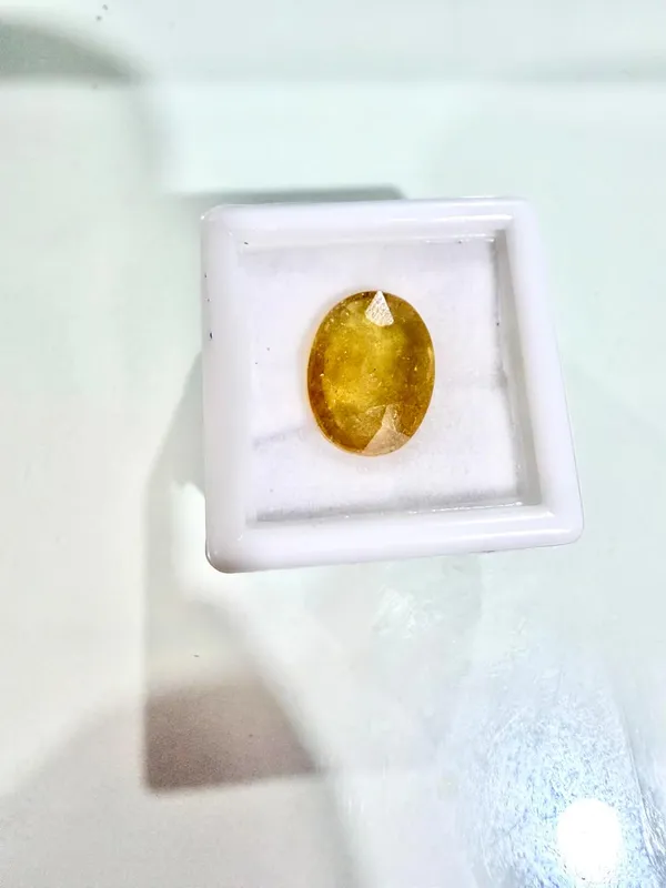 Yellow_Sapphire_Natural_Gemstone_For_Adults_8.25_Ratti
