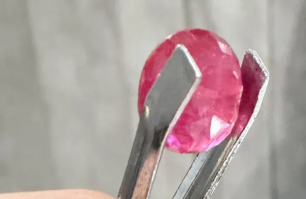 Red_Ruby_Natural_Gemstone_For_Adults_8.25_Ratti