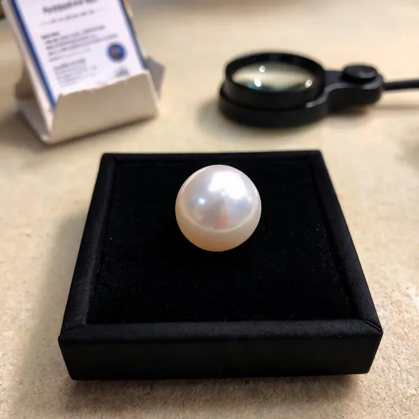 White_South_Sea_Pearl_Natural_Gemstone_For_Adults_13.25_Ratti