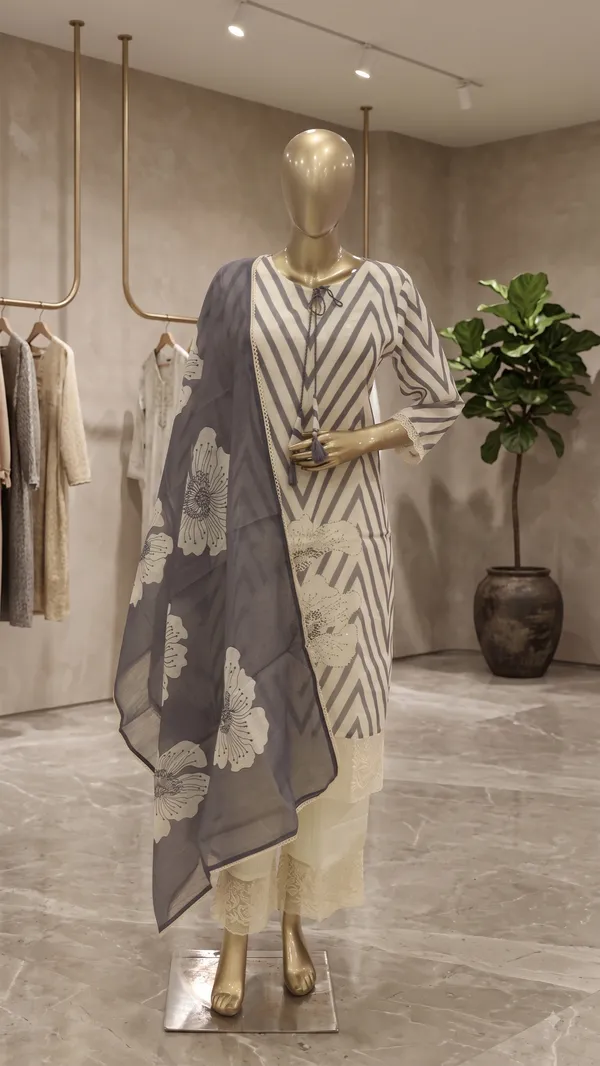 Grey_and_White_Chevron/Zigzag_Striped_Kurta_Set_for_woman