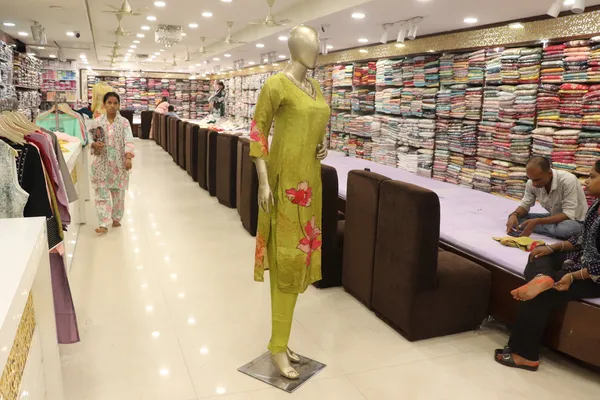 Green_Crepe_Straight_Floral_Print_Kurti_Set_For_Women