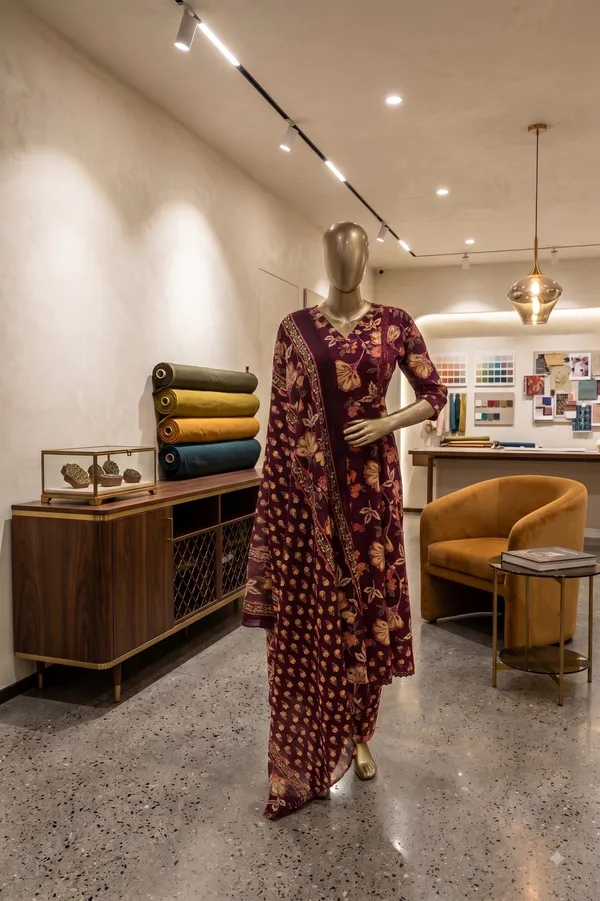 Maroon_Cotton_Straight_Floral_Print_Kurta_Set_For_Women