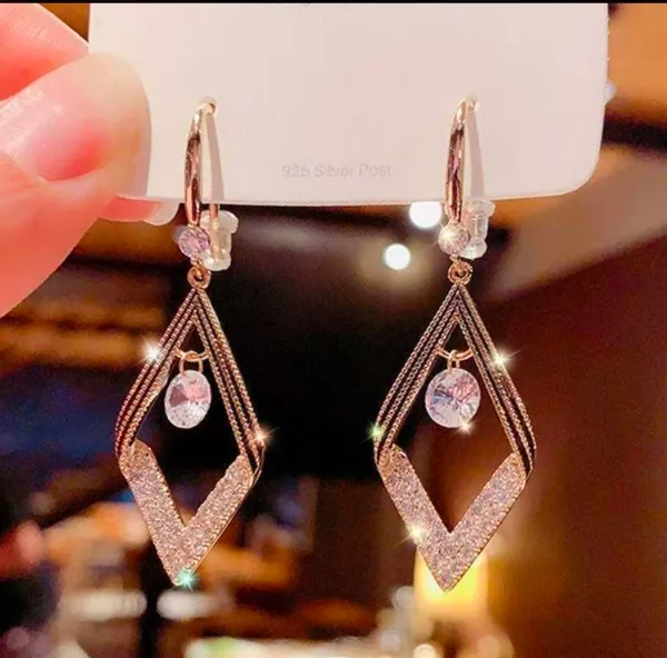 Earing_Korean