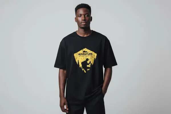 Black_Cotton_T-Shirt_For_Unisex