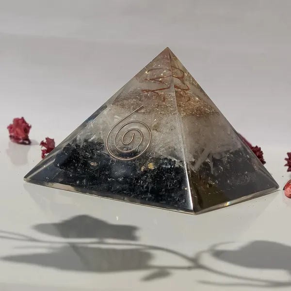 Black_Tourmaline_And_Selenite_70_To_78mm_Crystal_Pyramid_Vastu_For_Home_Decor_|_Natural_Amethyst_Stone_Pyramid_For_Positive_Energy_Meditation
