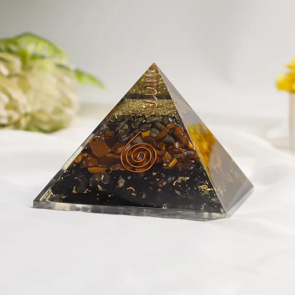 Triple_Protection_70_To_78_Mmes_Crystal_Pyramid_Vastu_For_Home_Decor_|_Natural_Amethyst_Stone_Pyramid_For_Positive_Energy_Meditation_(Multicolour)