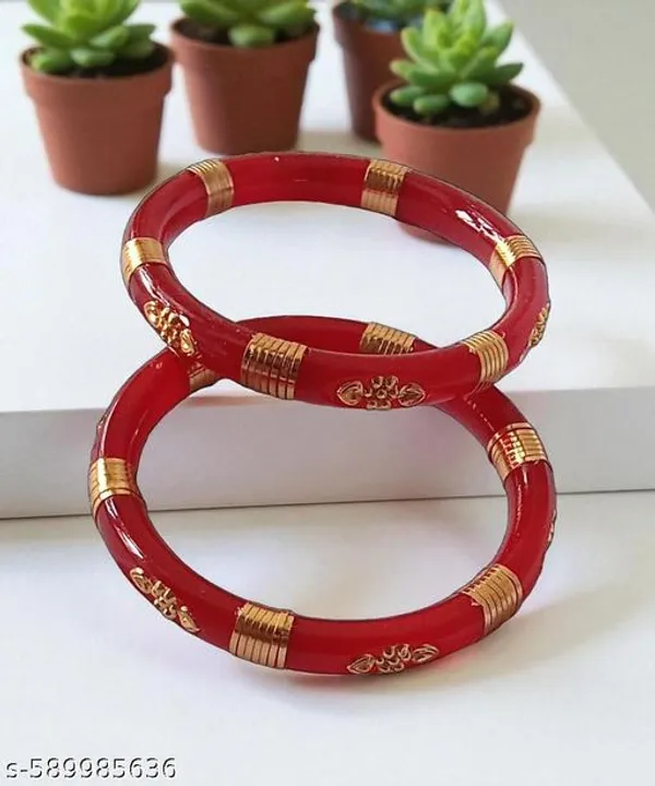 Pack_Of_2_Pairs_|_Red_Plastic_Gold_Detail_Western_Casual_Bangle_Set_For_Women