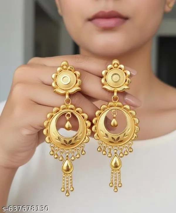 Gold_Copper_Gold_Plated_Chandbali_Chandelier_Earrings_For_Women