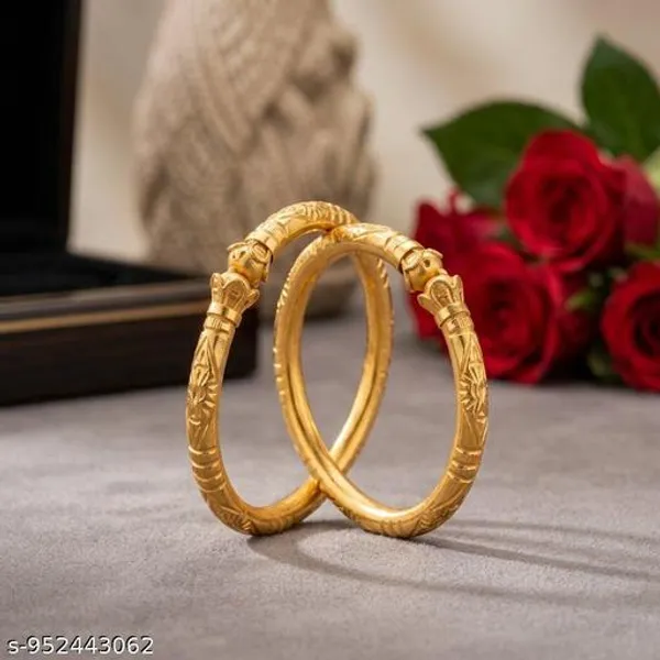 Gold_Copper_Gold_Plated_Ethnic_Bangle_For_Women