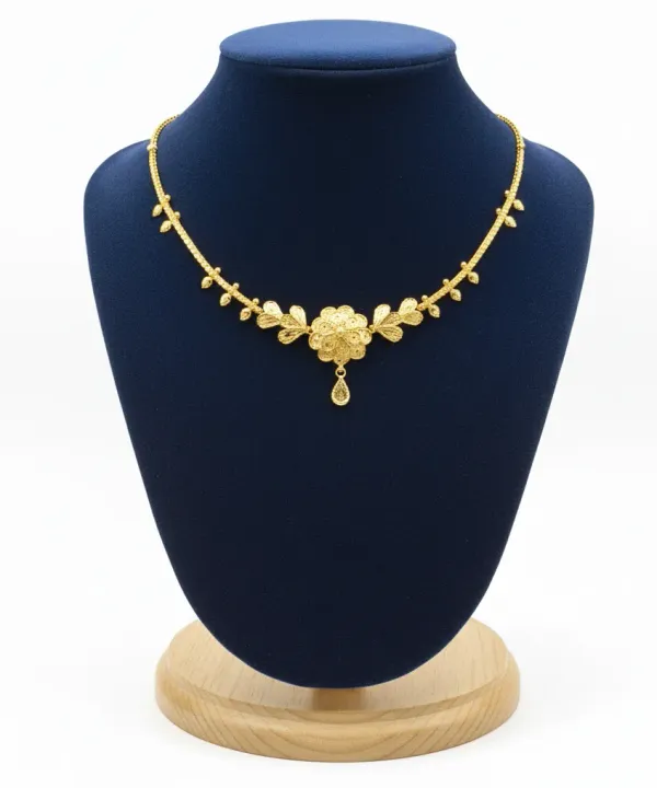 Gold_Copper_Floral_Pendant_Necklace_For_Women
