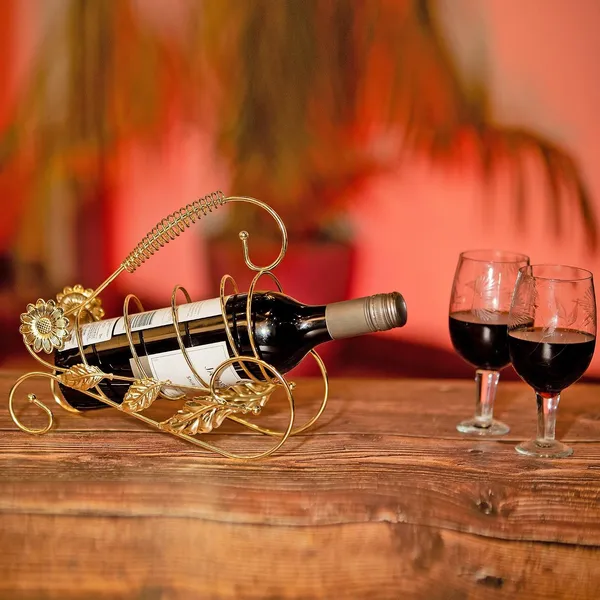 Metal_Modern_Floral_Leaf_Accent_Gold_Wine_Bottle_Holder