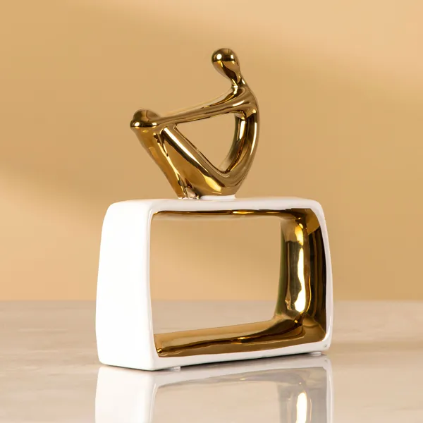 Ceramic_Contemporary_Abstract_Gold_Finish_Showpiece