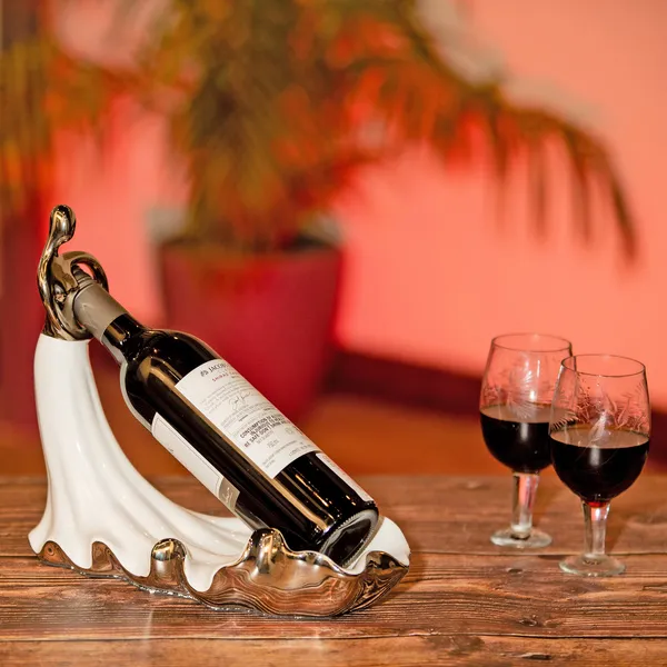 Ceramic_Contemporary_Swan_Design_Wine_Bottle_Holder