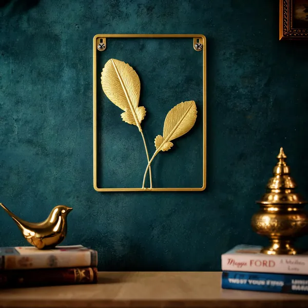 Metal_Contemporary_Feather_Motif_Framed_Wall_Decor