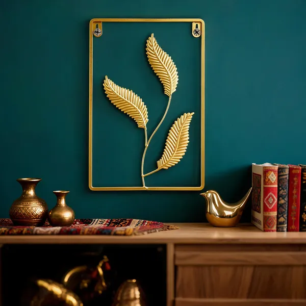 Metal_Contemporary_Three_Feather_Motif_Wall_Decor
