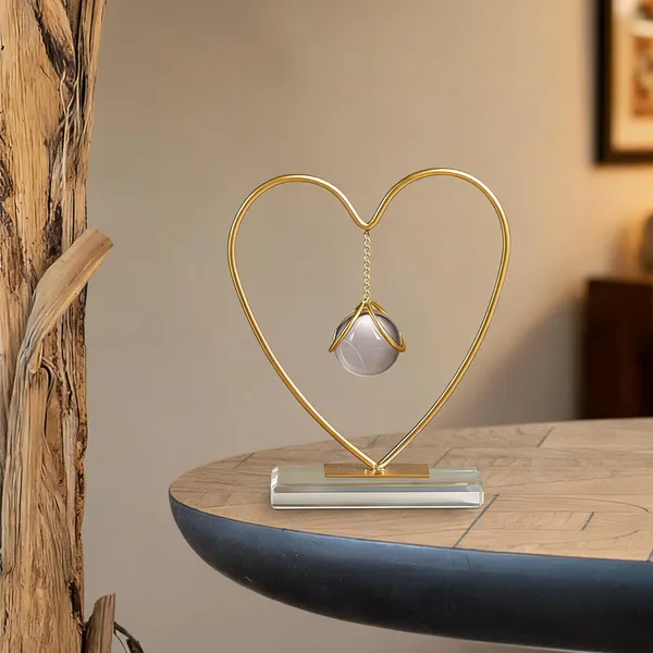 Metal_Modern_Gold_Heart_Crystal_Ball_Table_Showpiece