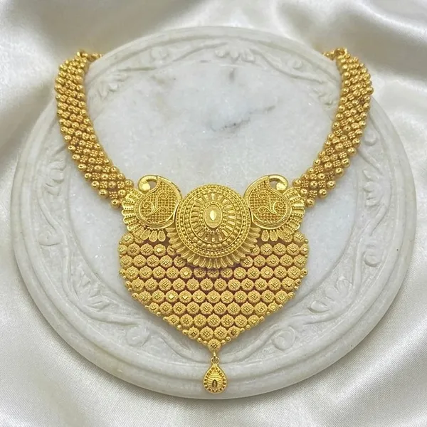 Gold_Micro_Plated_Heart_Statement_Necklace_Set_For_Women